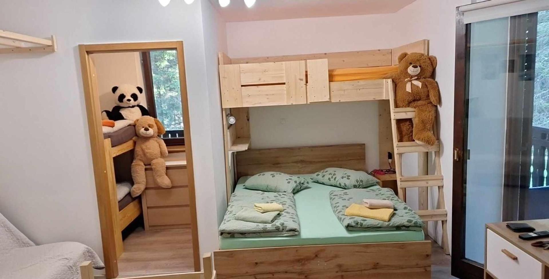 Apartma Anja 지고르니예 고르예 외부 사진